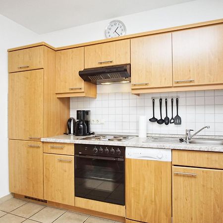 Zentrale Fewo Mit Balkon, Gratis Nutzung Vom Ahoi Erlebnisbad Und Sauna In Sellin - Villa Buskam Fewo 27 Goehren  Exterior foto